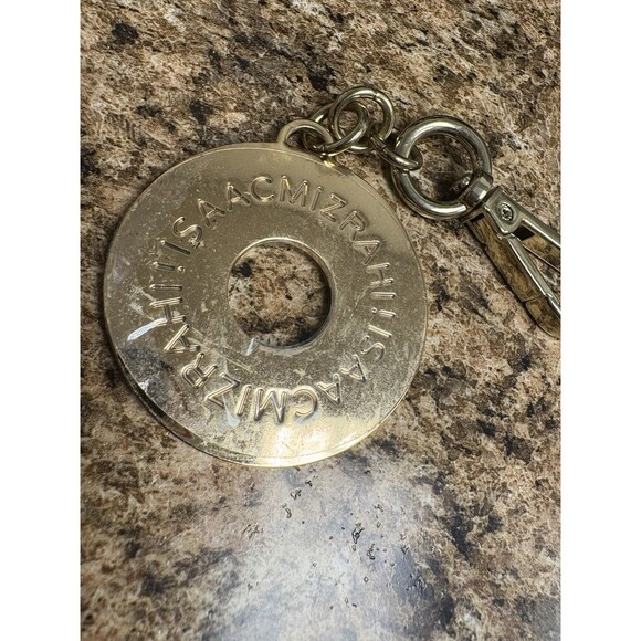 Gold Tone Isaac Mizrahi Keychain-Heavy Round Circle-Designer Keychain or Bag FOB - Picture 1 of 6
